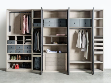 FOKUS 41 - Custom sectional walk-in wardrobe by Sudbrock Möbelhandwerk - view 2